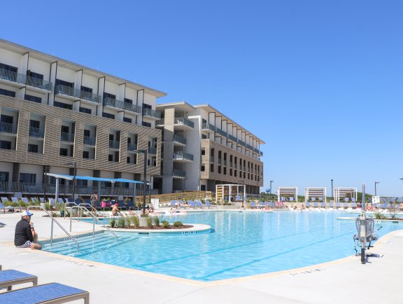 lodge pool