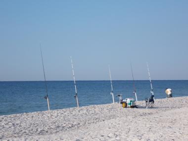 Top Tips for Surf Fishing on the Alabama Gulf Coast - Girls on the