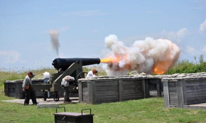 Fort Morgan Canon