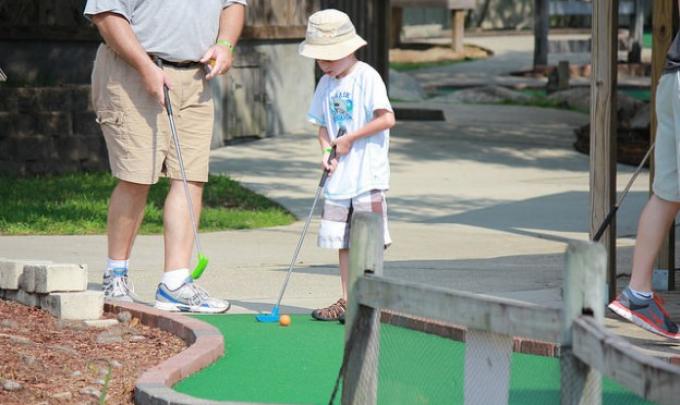 Gulf Shores putt-putt mini golf