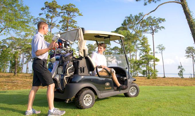 Peninsula Course Golfers