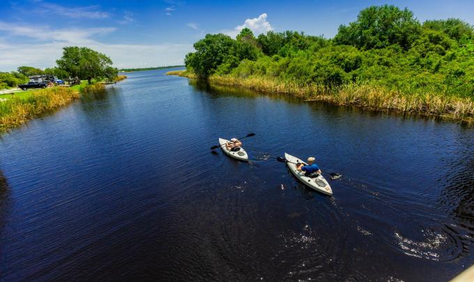 Couple kayaking at Gulf State Park in Gulf Shores, AL