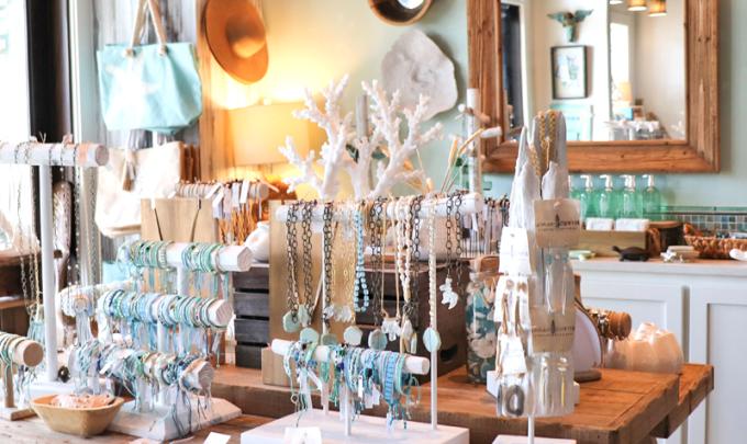 Holiday Shopping in Orange Beach