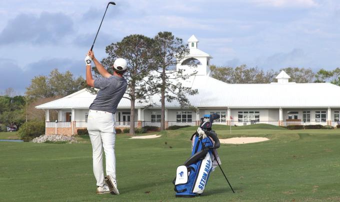 Golfing in Gulf Shores