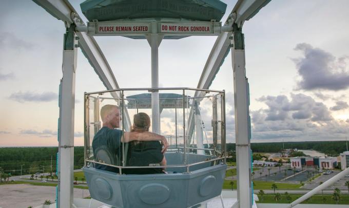 The Wharf Ferris Wheel Ride