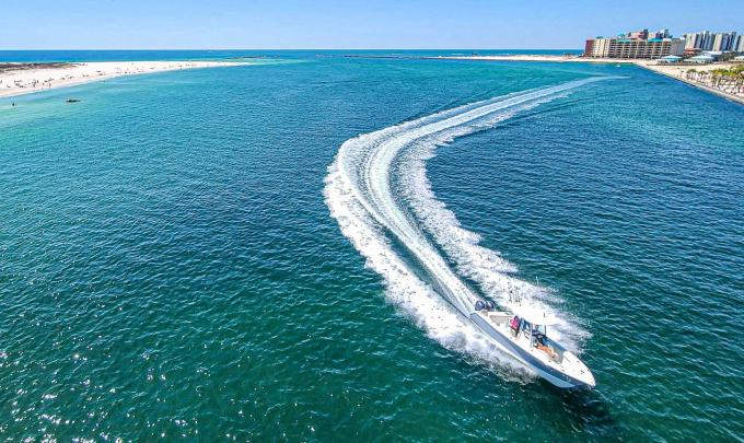 Boating Alabama Pass