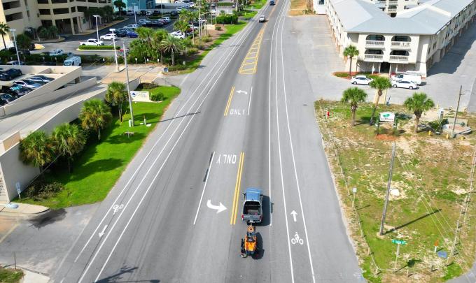 Driving on Perdido Beach Boulevard in Gulf Shores