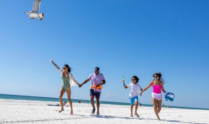 Family enjoying Gulf Shores public beach