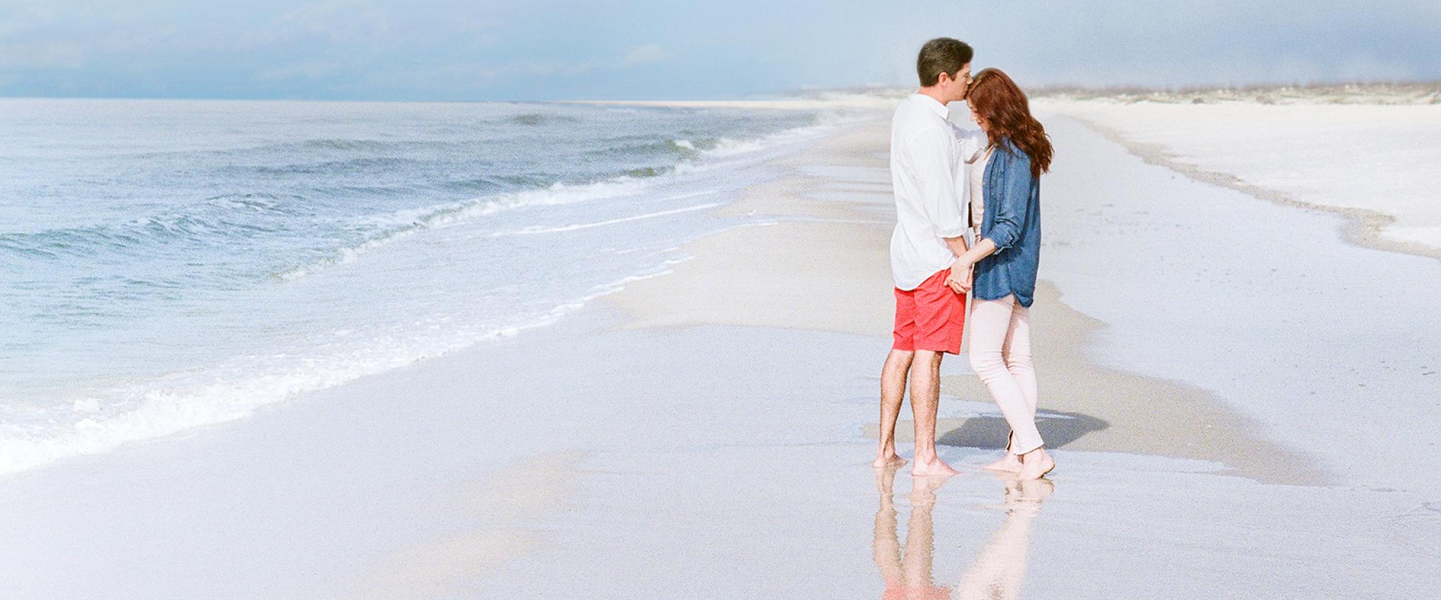 Couples Fall Beach Getaway in Gulf Shores AL