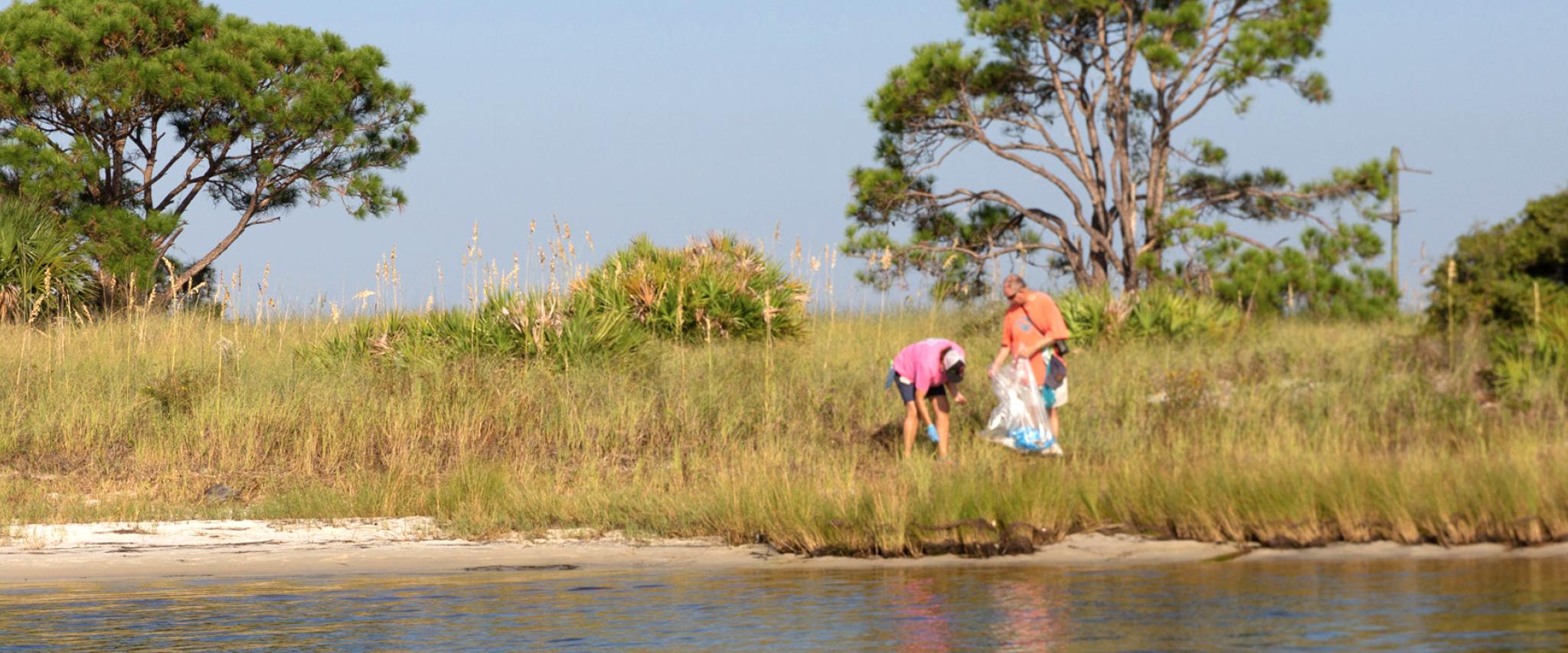 Alabama Coastal Cleanup Volunteers