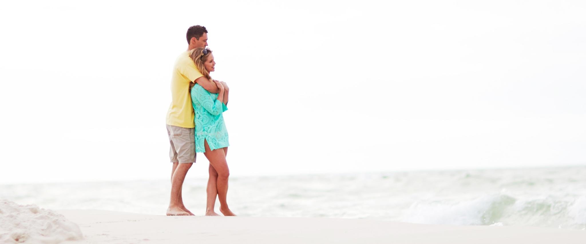 Couple on Alabama's white sand beaches