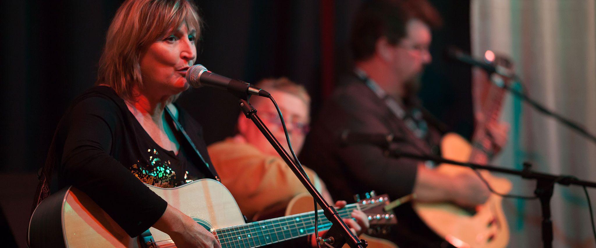 love music at sunset cork room