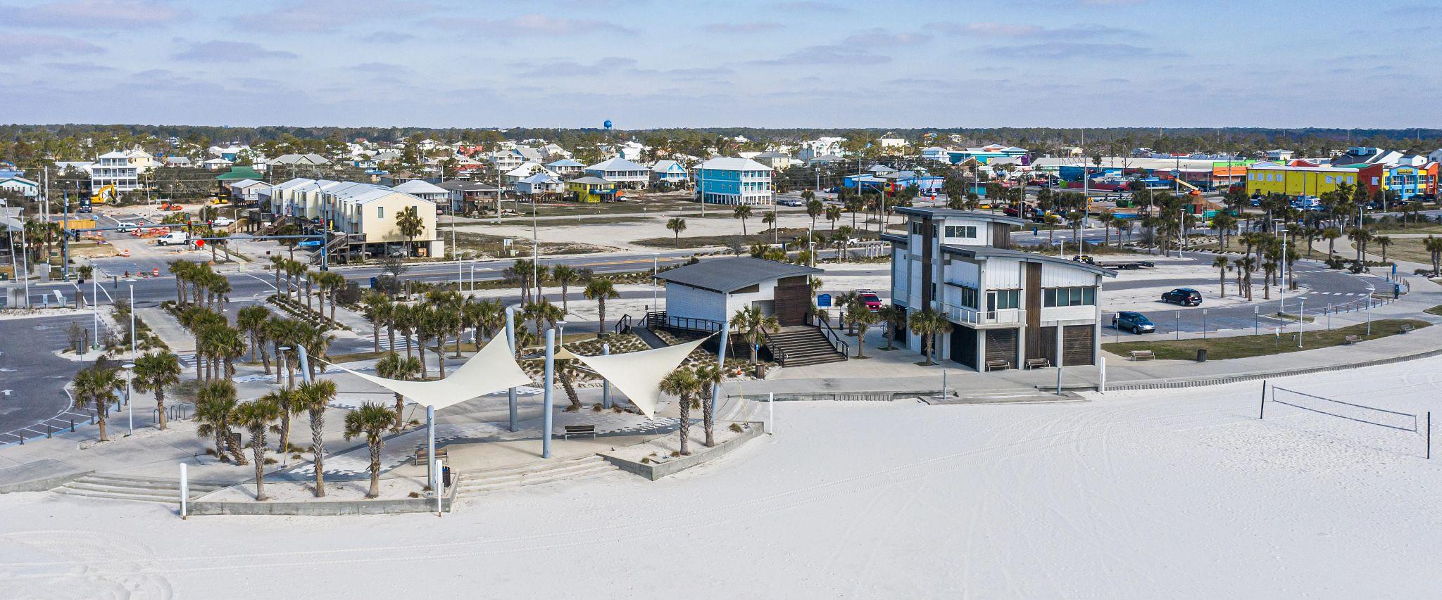 Main public beach in Gulf Shores