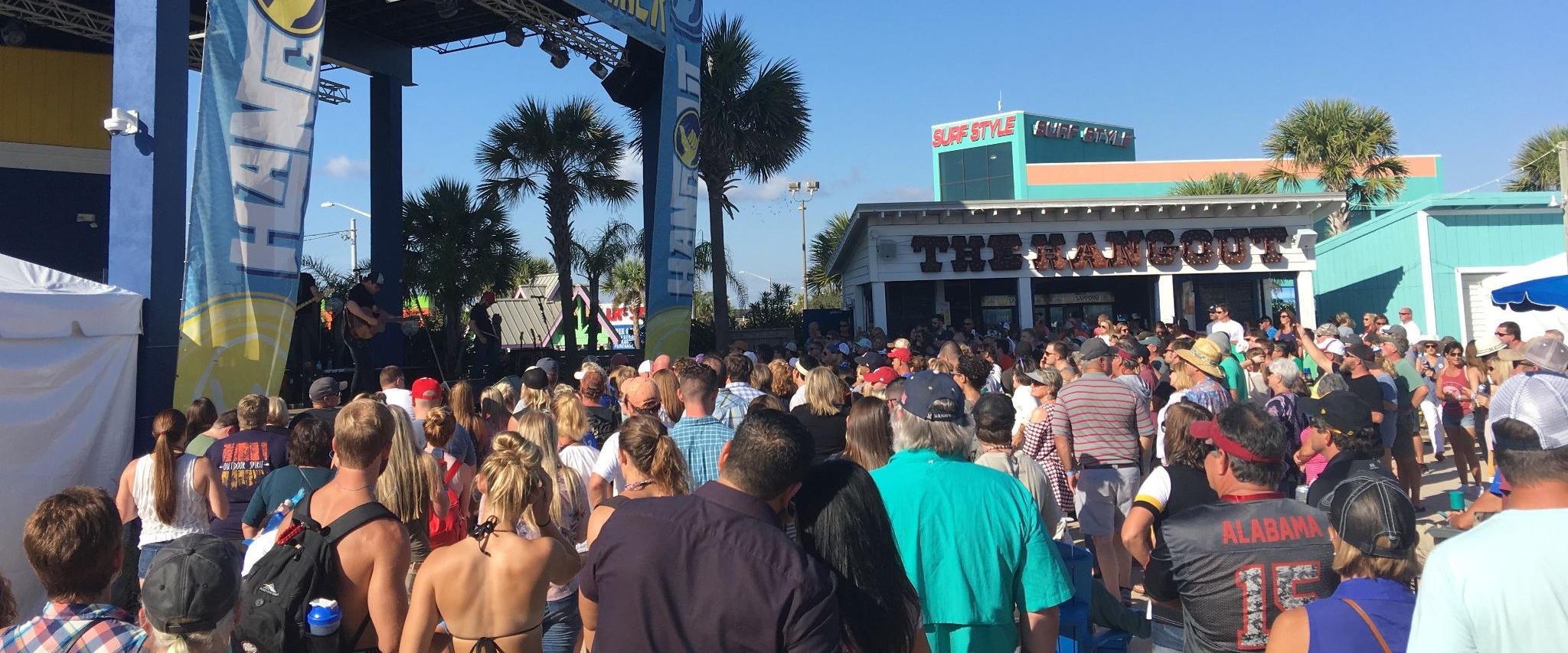Live Music at The Hangout