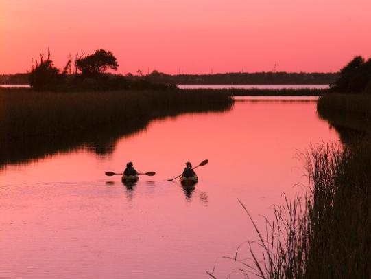 Lake Shelby Kayak at sunset