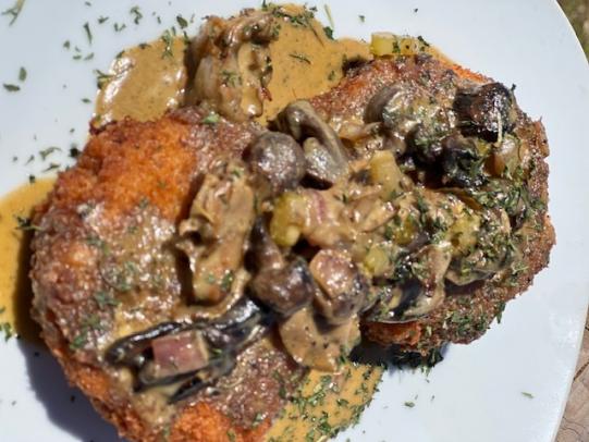 Royal Oyster Oyster Grit Cakes