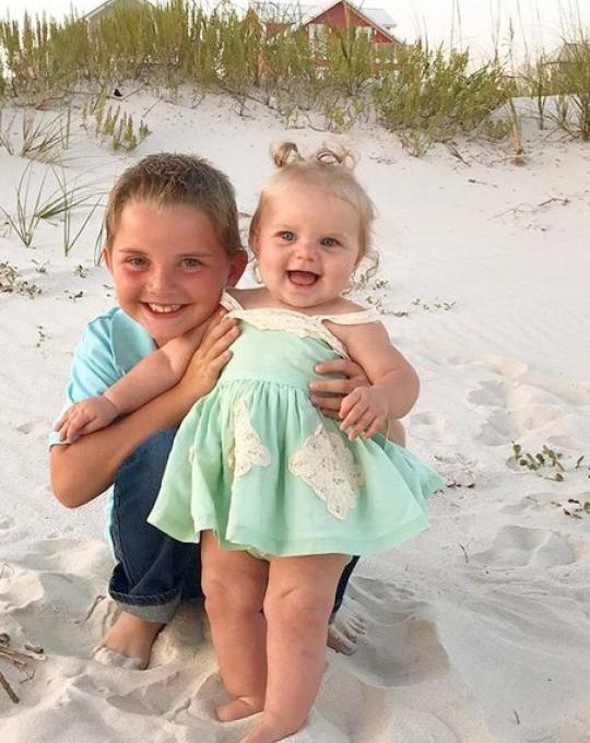 Kids on Alabamas White Sand Beaches