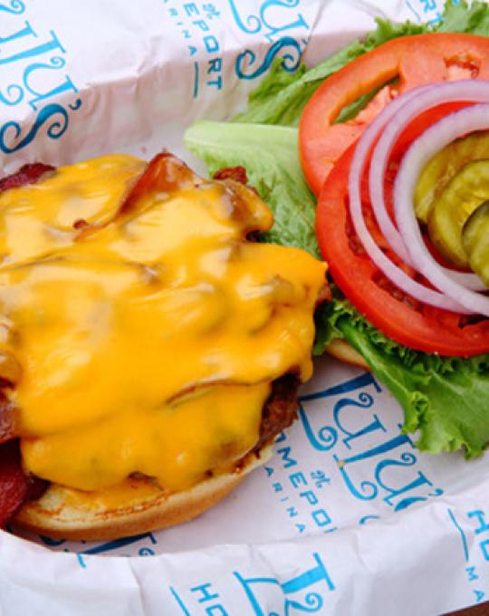 Lulu's Cheeseburger