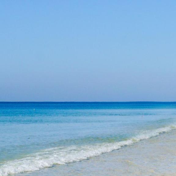 Turquoise waters on Alabama Gulf Coast