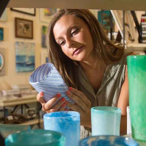 Girl shopping at the Coastal Arts Center in Orange Beach, AL