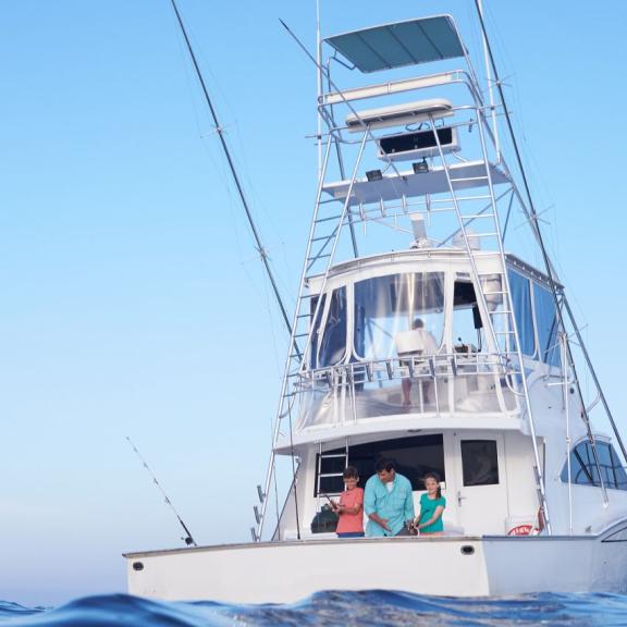 Family fishing on Alabama Gulf Coast