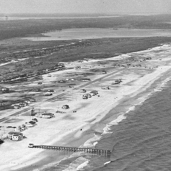 Vintage photo of Gulf Shores beach.