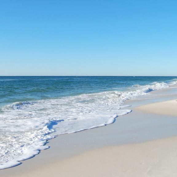 Scenic coastline of the white sand beaches in Gulf Shores