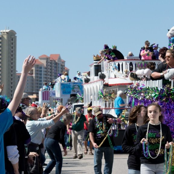 Family-friendly Mardi Gras parade in Orange Beach