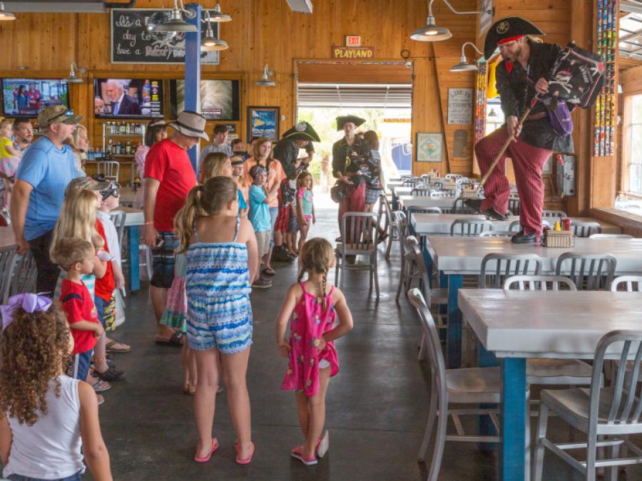 Family dining at the Hang out Gulf Shores AL