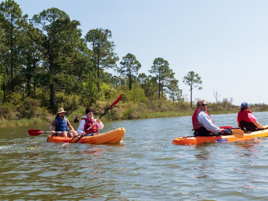 kayaking in Orange Beach al