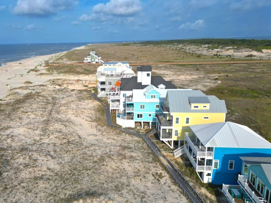 Beach houses in Fort Morgan