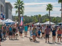 crowd at orange beach freedom fest at the wharf