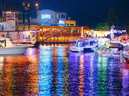 Annual Christmas Lighted Boat Parade in Gulf Shores AL