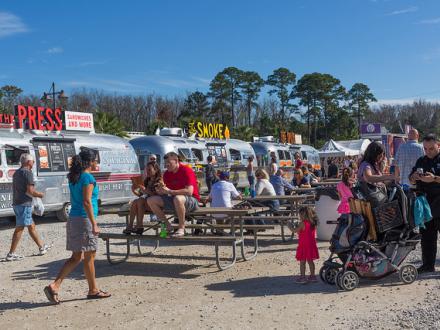 Food Trucks at the World Food Championship Event