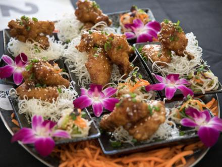 Fried chicken with flowers for decoration