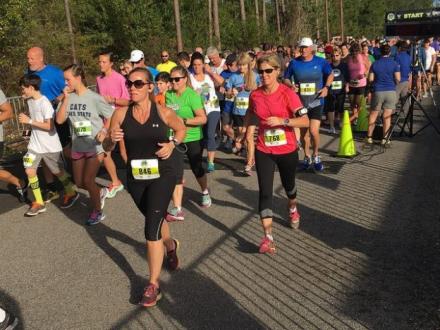 Runners participate in Kaiser Coastal Half Marathon