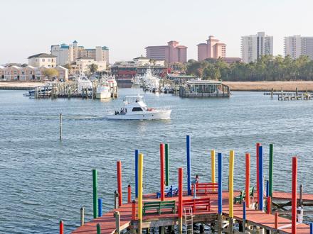 Boat Restaurants along the Gulf Coast