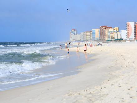 beach in Gulf Shores