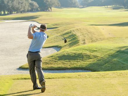 Golfer play at Kiva Dunes in Gulf Shores