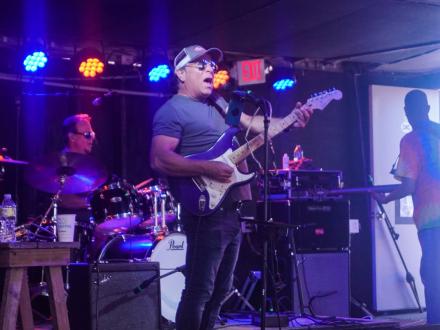 Live Music at Flora-Bama