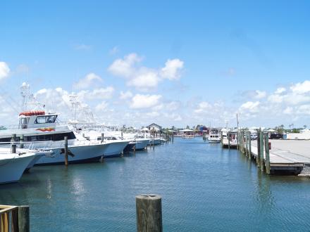 Boating in Orange Beach