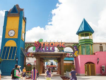 Tropic Falls Themepark