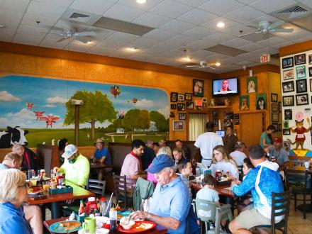 Kitty's Kafe Gulf Shores