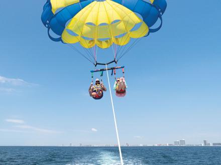 Ike's Parasailing Orange Beach