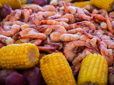 Fresh shrimp boil on Alabama's Beaches