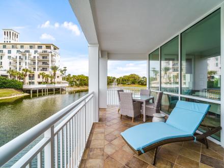 Kiva Dunes