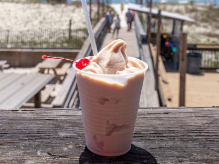 Creamy bushwacker cocktail at The Flora-Bar