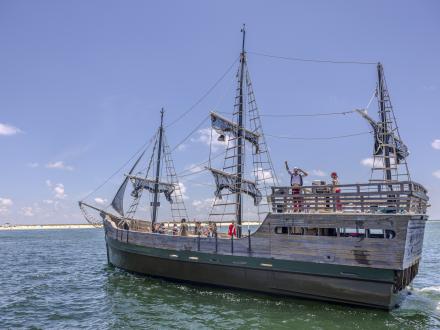 Pirate ship cruise sailing out into the Gulf in Orange Beach
