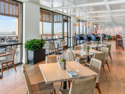 Foodcraft dining area, beachfront restaurant at The Lodge in Gulf Shores