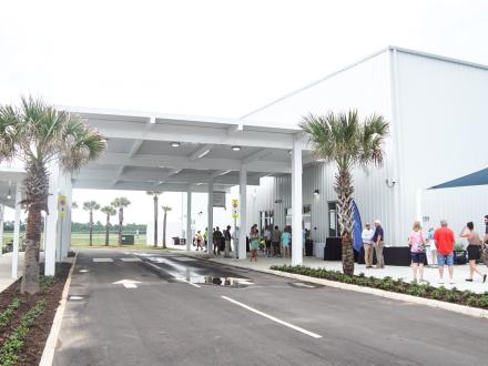 GUF Airport terminal entrance